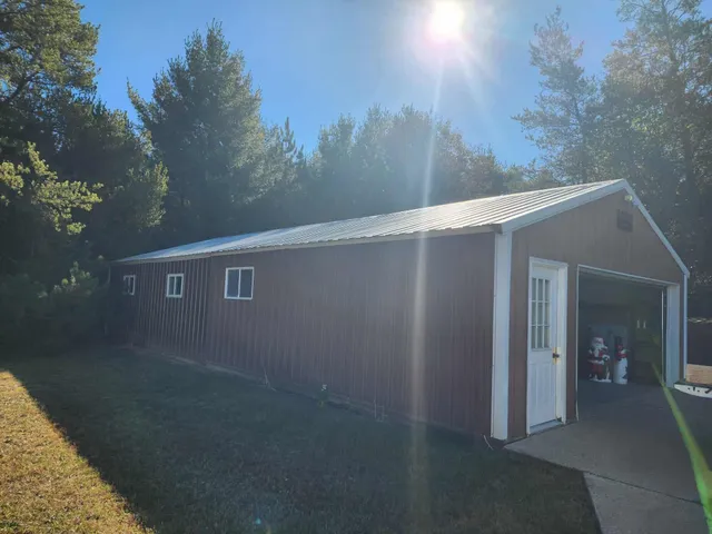 $159,900 | 1626 8th Drive, Friendship, WI 53934