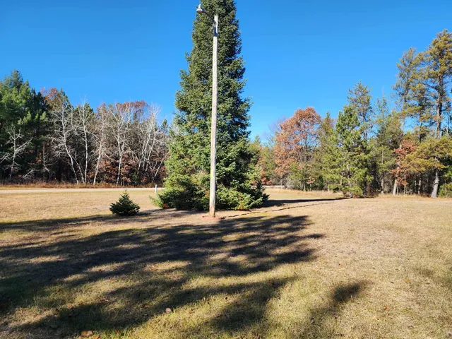 $159,900 | 1626 8th Drive, Friendship, WI 53934