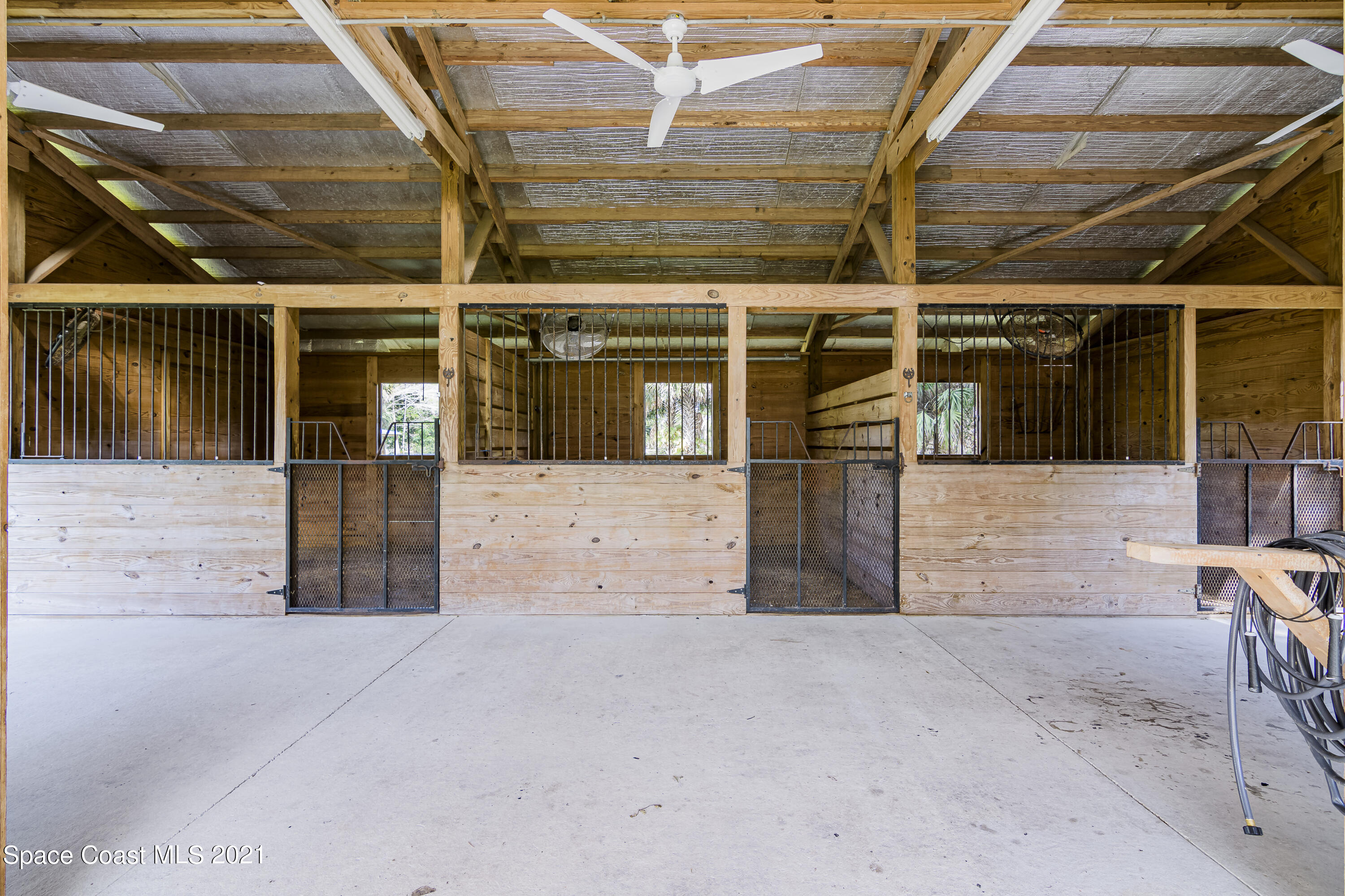 1740 Vally Road Malabar, FL 32950 - Photo 28 of 42 a view of entryway