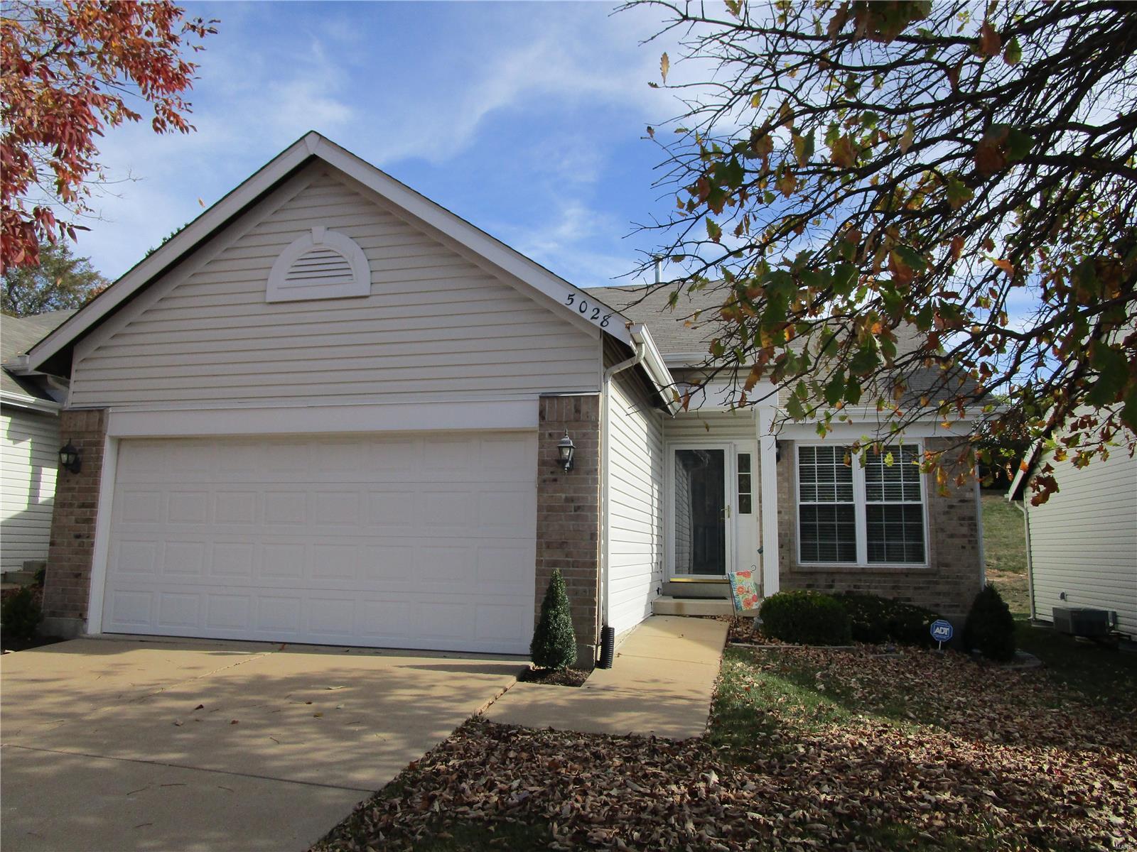 5028 Nicholas Ridge Drive St. Louis, MO 63129 - Photo 1 of 27 Gallery Image 1