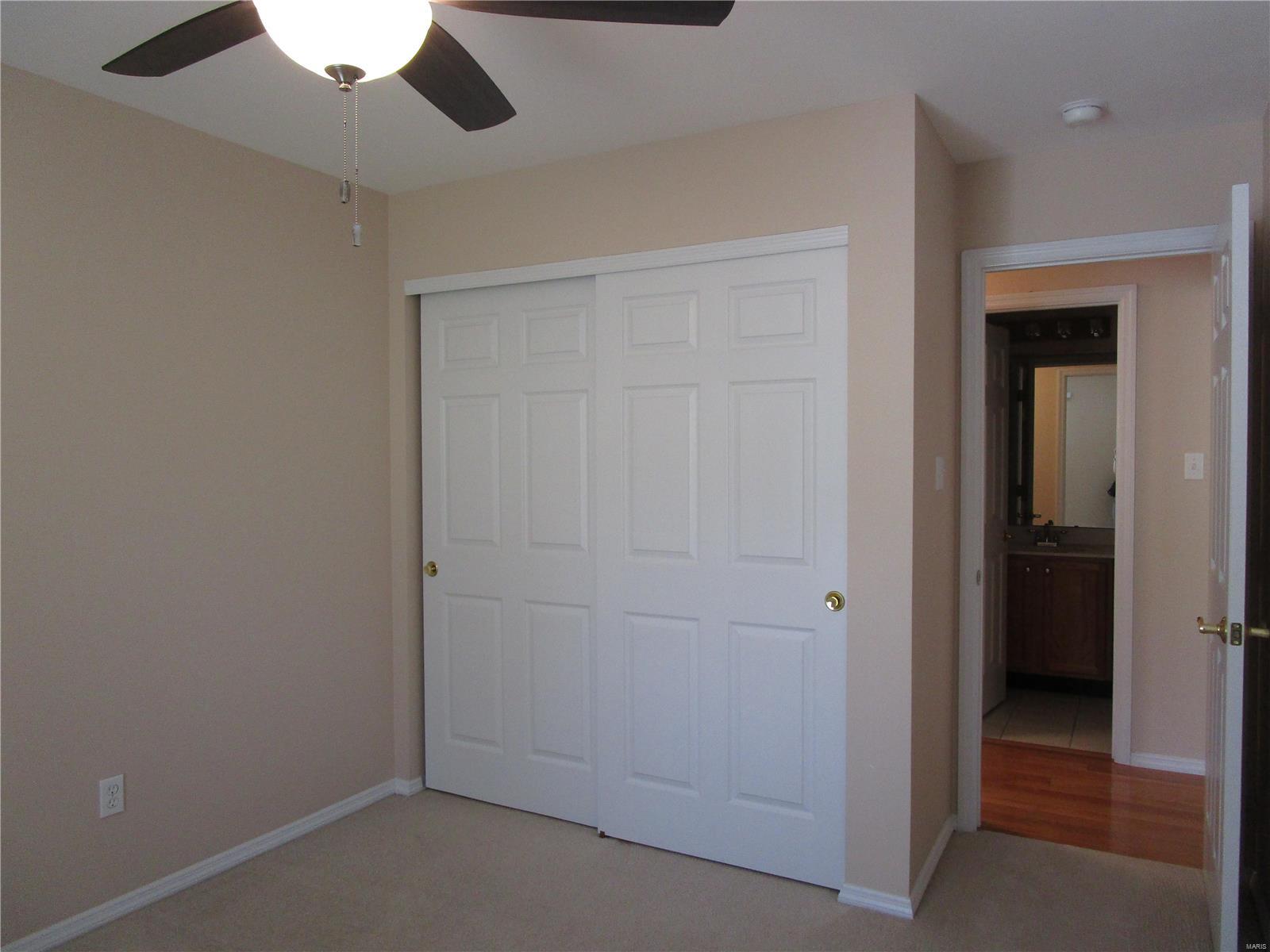 5028 Nicholas Ridge Drive St. Louis, MO 63129 - Photo 19 of 27 Gallery Image 19