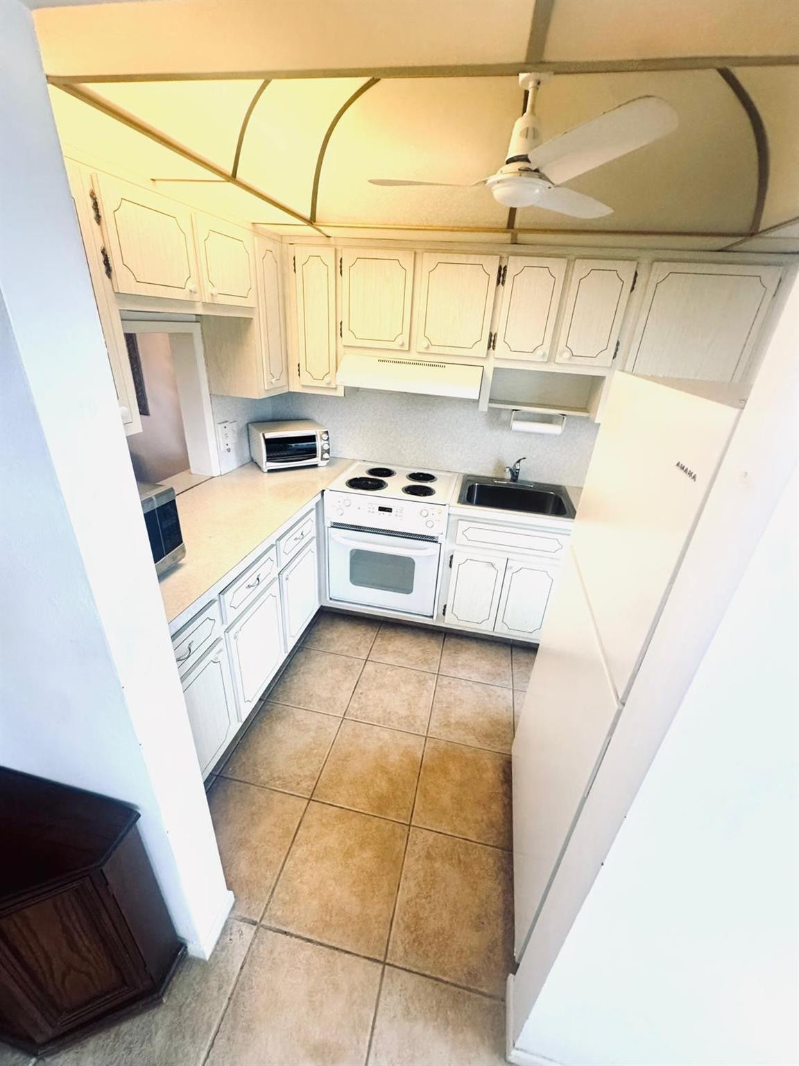 2050 Northeast 39th Street, Unit 209W Lighthouse Point, FL 33064 - Photo 10 of 20 Photo 10