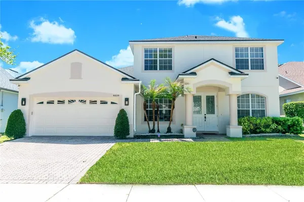 $619,900 | 6609 Lake Pembroke Place, Orlando, FL 32829