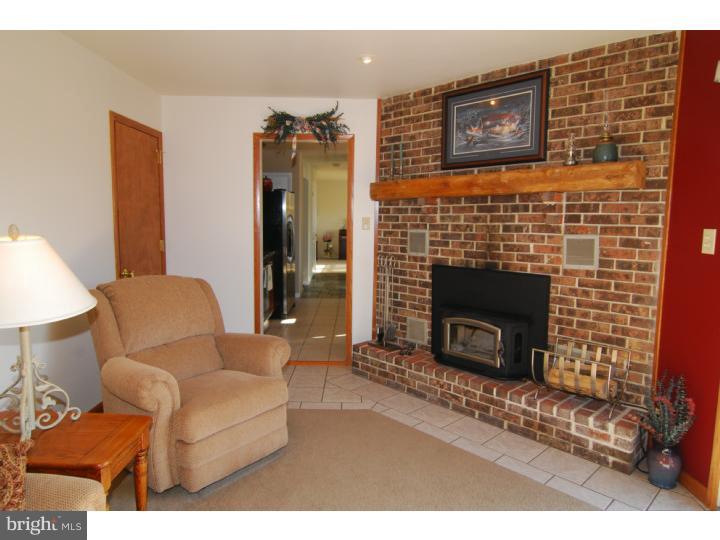 1601 Singer Road Wyomissing, PA 19610 - Photo 8 of 25