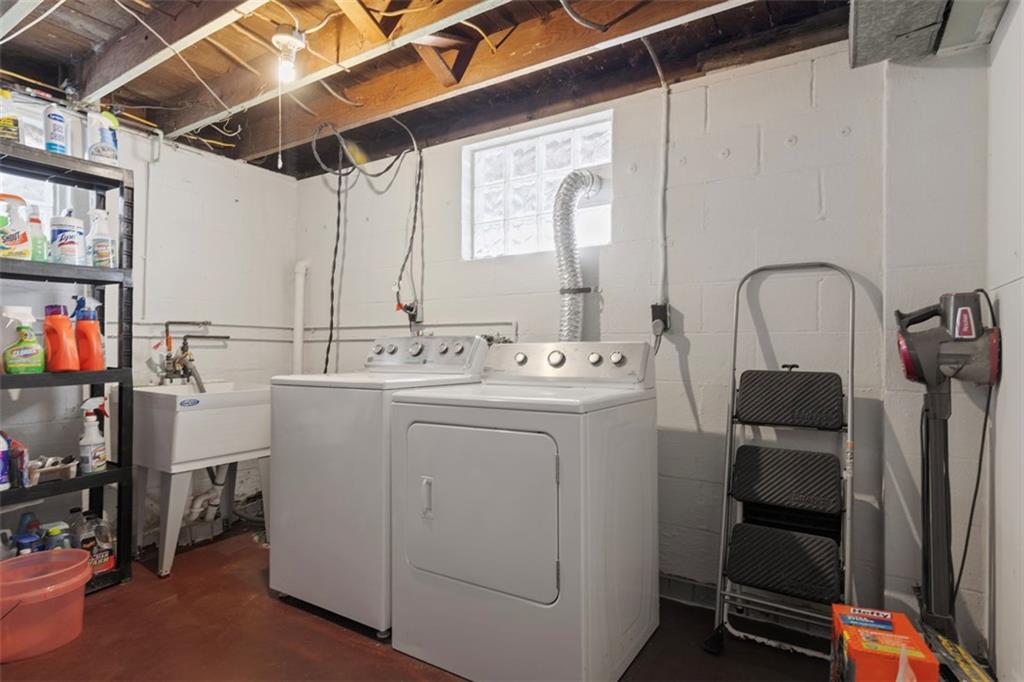 7826 Noblestown Road McDonald, PA 15057 - Photo 24 of 48 a utility room with dryer and washer