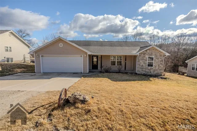 $239,900 | 20834 Hibbett Road, St. Robert, MO 65584