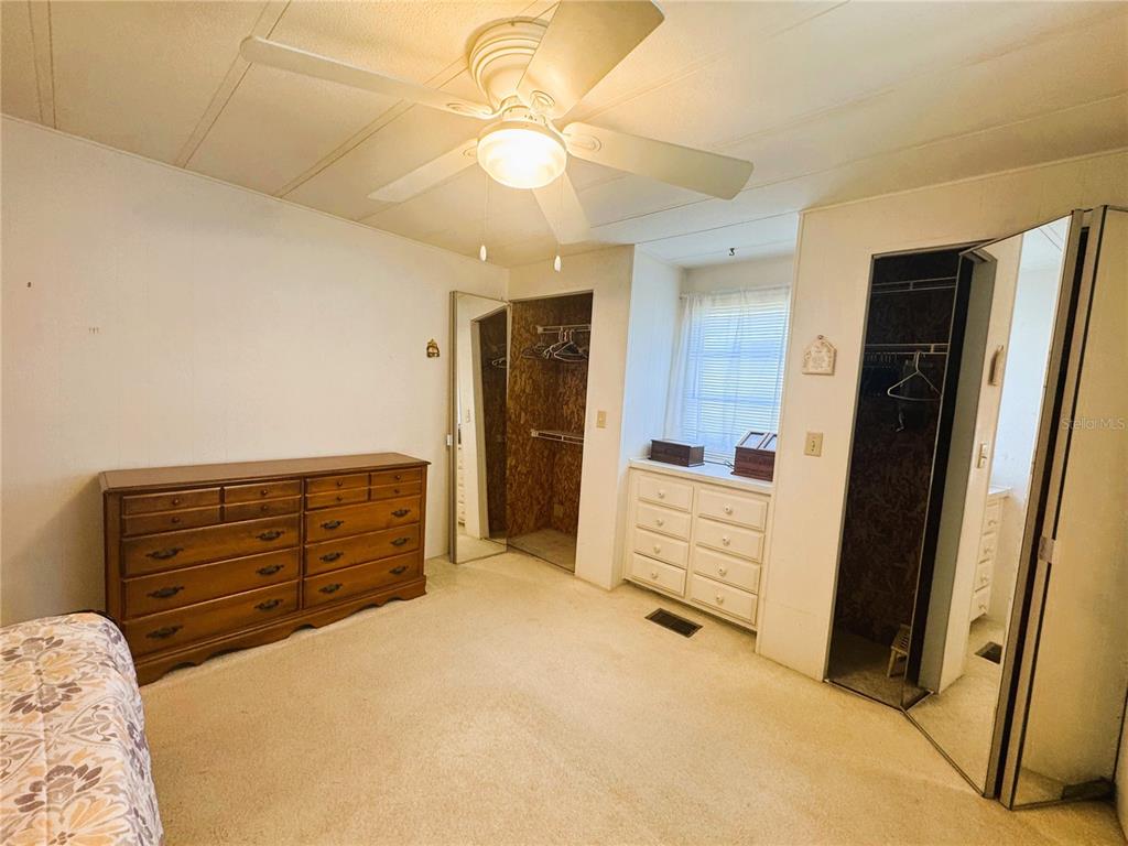 202 Aspen Circle Leesburg, FL 34748 - Photo 20 of 34 workspace with furniture and window