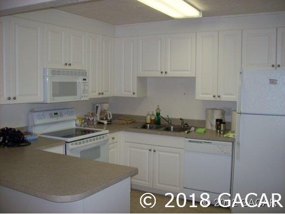 501 Southwest 75th Street, Unit H11 Gainesville, FL 32607 - Photo 5 of 10