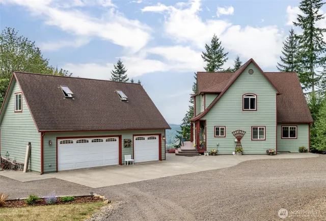 $745,000 | 173 Smokey Ridge Road, Onalaska, WA 98570