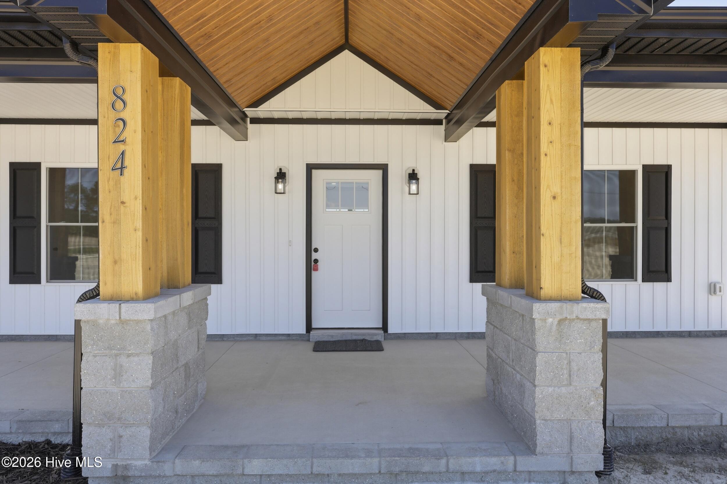 824 New Hope Road Hertford, NC 27944 - Photo 2 of 52 Entry Way