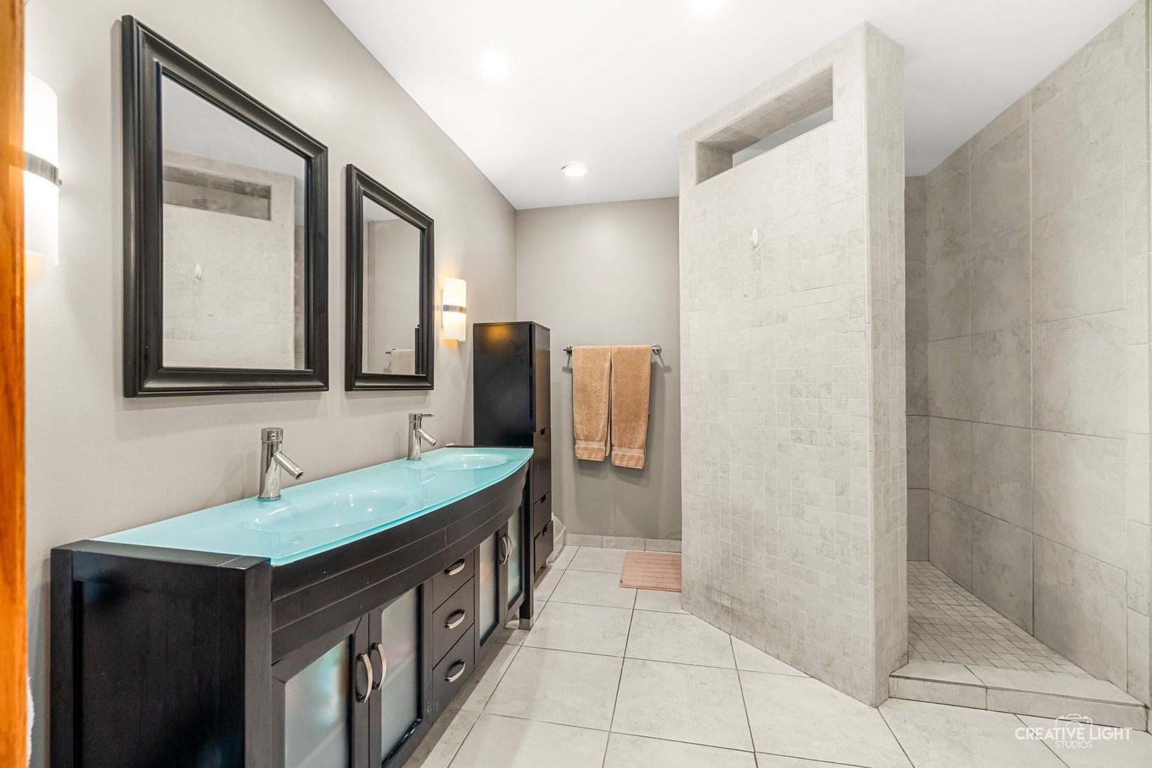 37W907 Bowes Road Elgin, IL 60124 - Photo 12 of 36