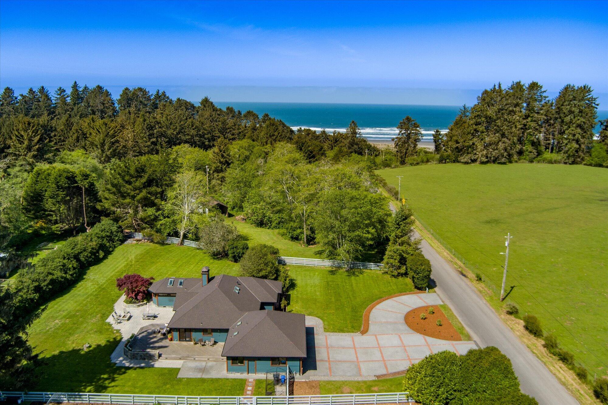 1300 Clam Beach Road McKinleyville, CA 95519 - Photo 1 of 116