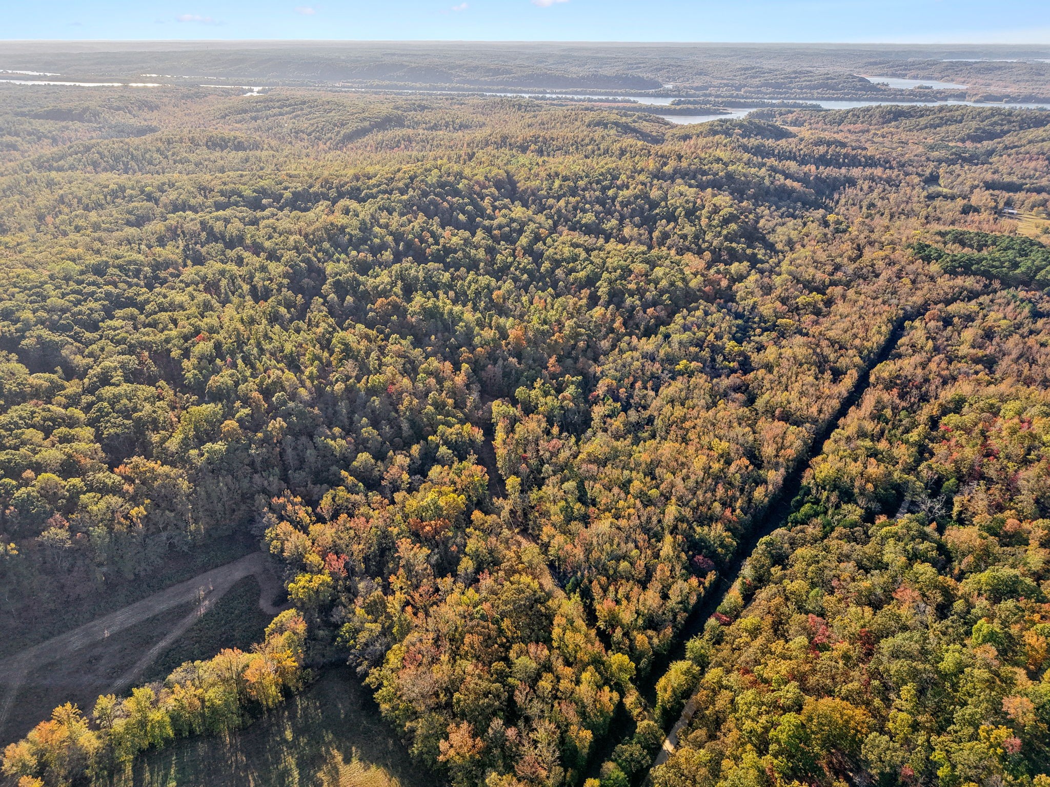 1399 Roberts Creek Road Waverly, TN 37185 - Photo 36 of 42 view of city and mountain