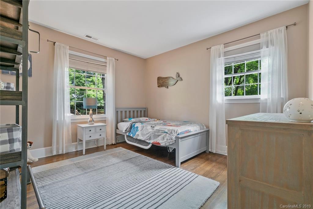 5511 Seacroft Road Charlotte, NC 28210 - Photo 18 of 28 Gallery Image 18