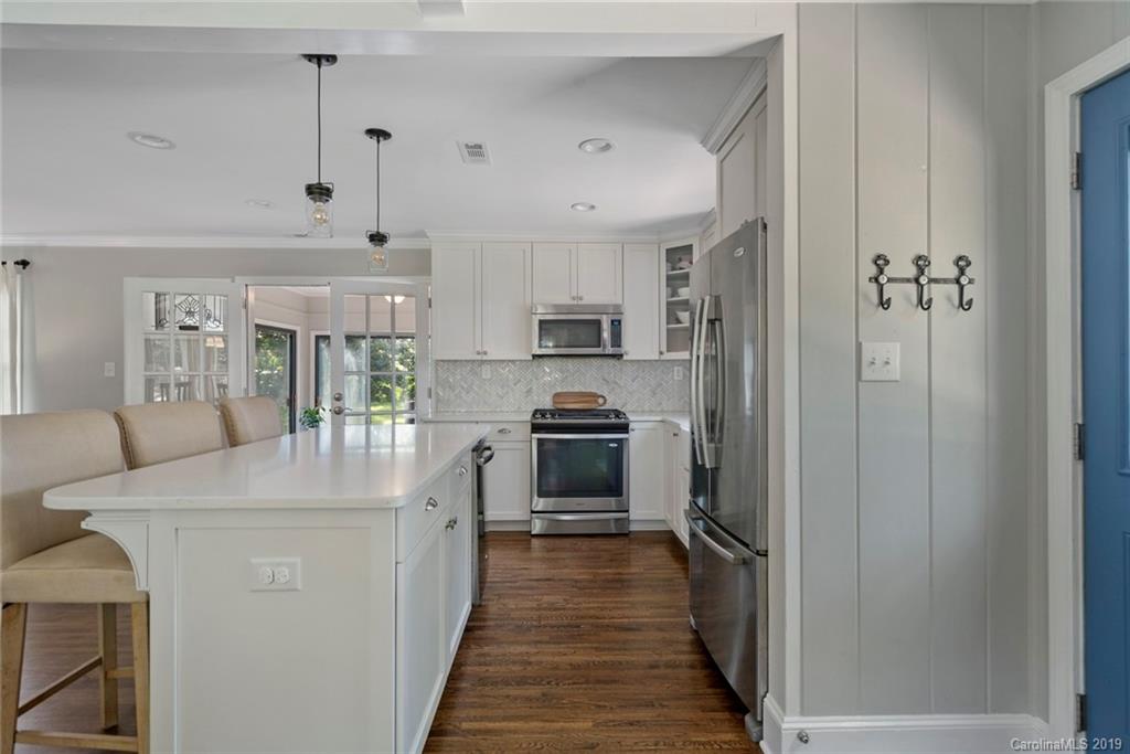 5511 Seacroft Road Charlotte, NC 28210 - Photo 7 of 28 Gallery Image 7