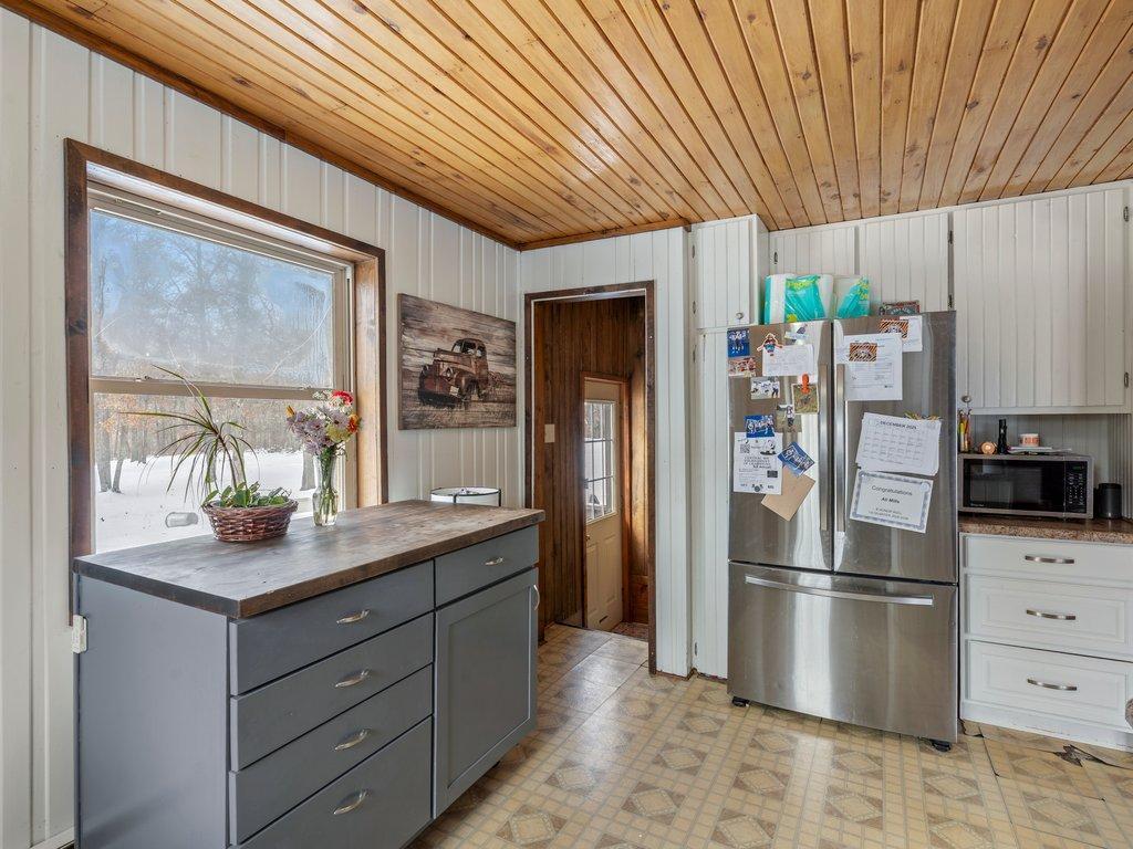 5422 Highway 87 Backus, MN 56435 - Photo 7 of 36