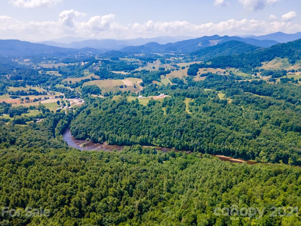 9 Walnut Ridge Drive Clyde, NC 28721 - Photo 6 of 41 a view of a lush green field