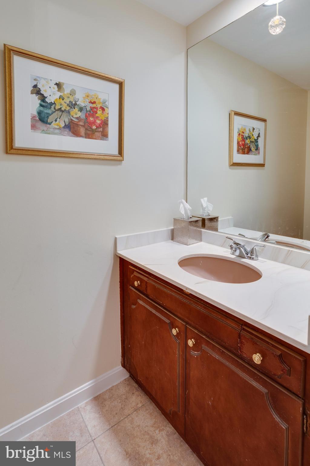 9700 Ranger Road Fairfax, VA 22030 - Photo 11 of 30 Powder room with vanity
