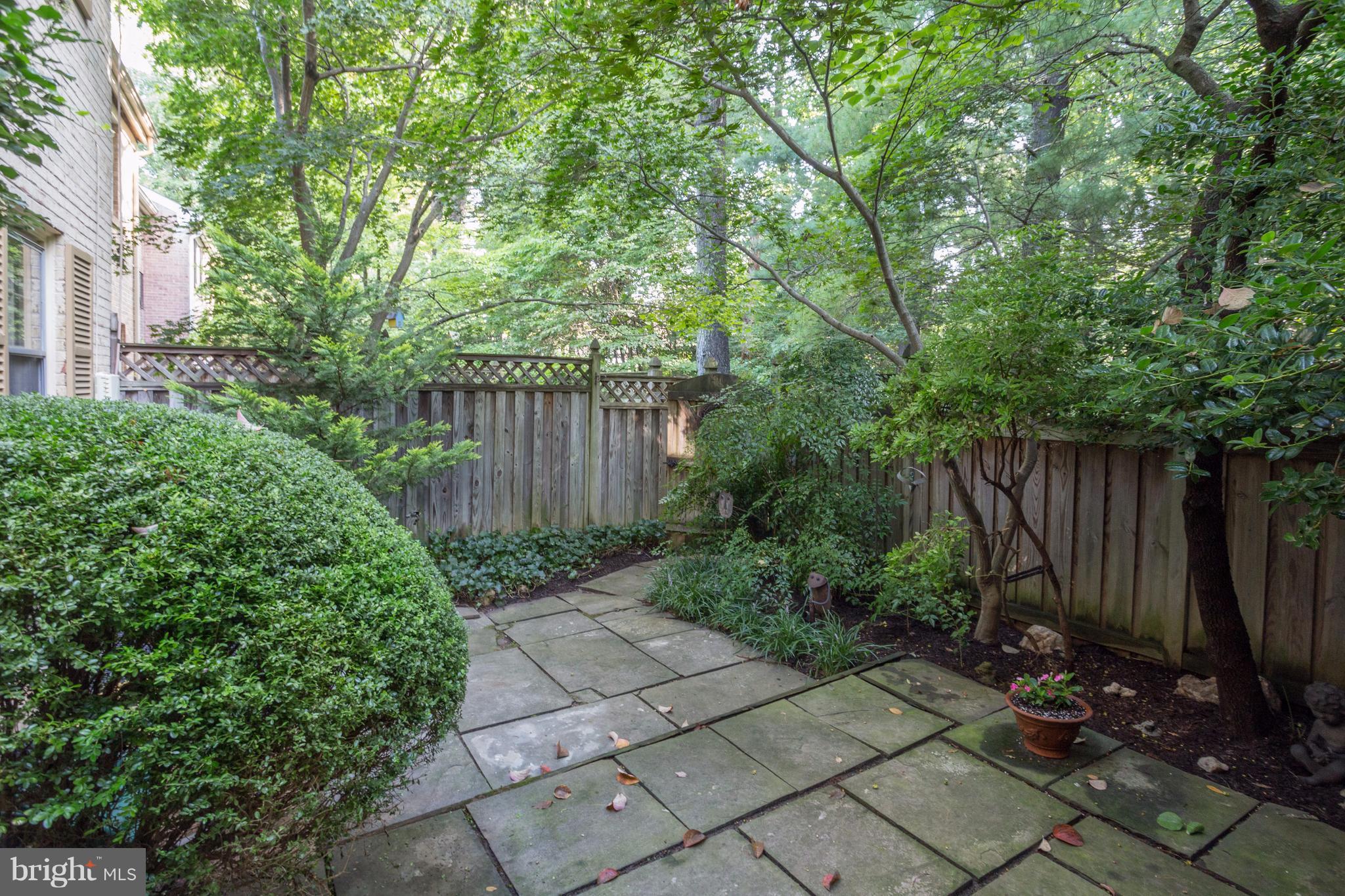 9700 Ranger Road Fairfax, VA 22030 - Photo 23 of 30 Quiet neighborhood