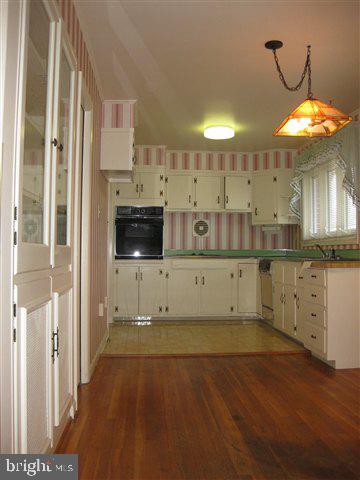 322 Wedgewood Road Harrisburg, PA 17109 - Photo 3 of 7 Gallery Image 3