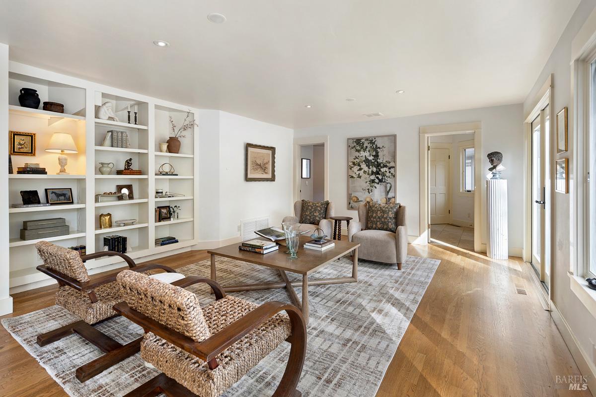 330 Chiquita Road Healdsburg, CA 95448 - Photo 17 of 68