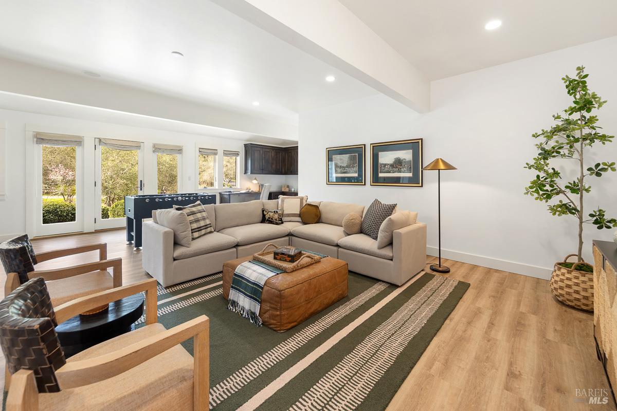 330 Chiquita Road Healdsburg, CA 95448 - Photo 35 of 68