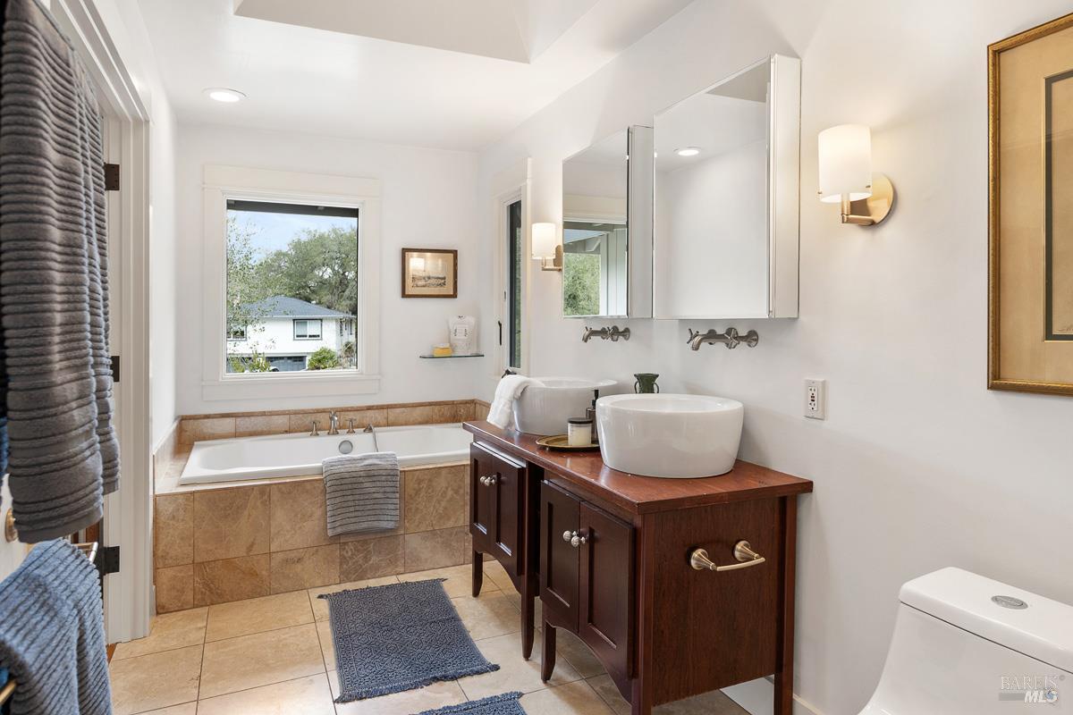 330 Chiquita Road Healdsburg, CA 95448 - Photo 43 of 68