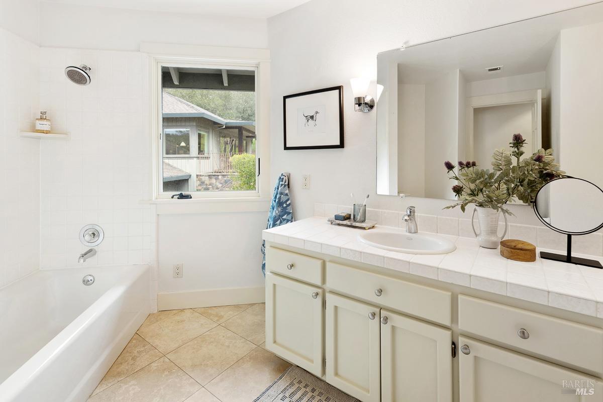 330 Chiquita Road Healdsburg, CA 95448 - Photo 49 of 68