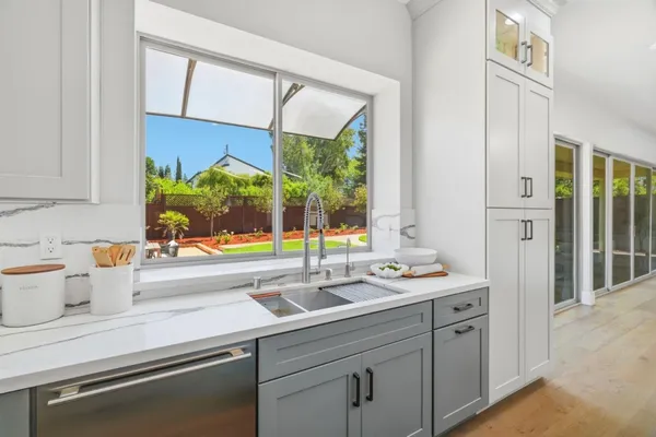 $4,998,000 | 14302 Lora Drive, Los Gatos, CA 95032