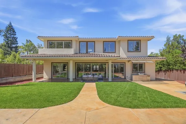 $4,998,000 | 14302 Lora Drive, Los Gatos, CA 95032