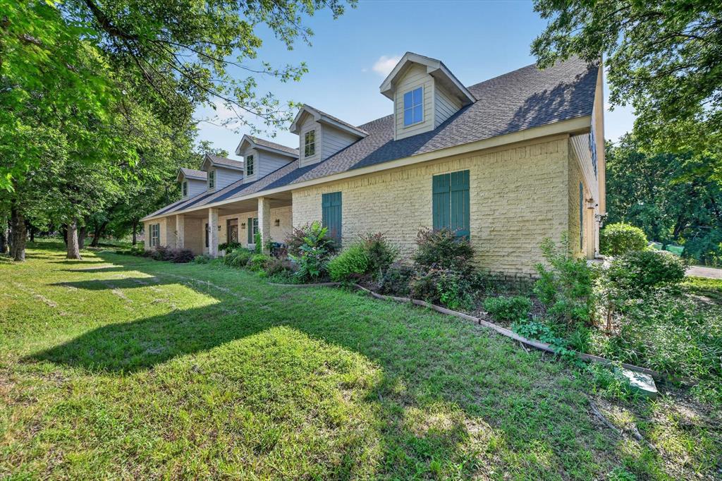 507 North State Street Decatur, TX 76234 - Photo 3 of 38