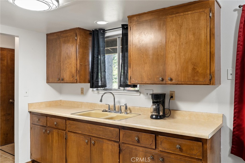 15353 Forest Ranch Way Forest Ranch, CA 95942 - Photo 19 of 47 a bathroom with a sink and a mirror