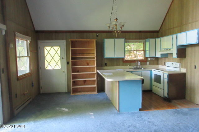 1113 Porter Drive Bushkill, PA 18324 - Photo 16 of 36