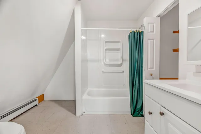 $350,000 | 28 Main Street Hill, Dexter, ME 04930