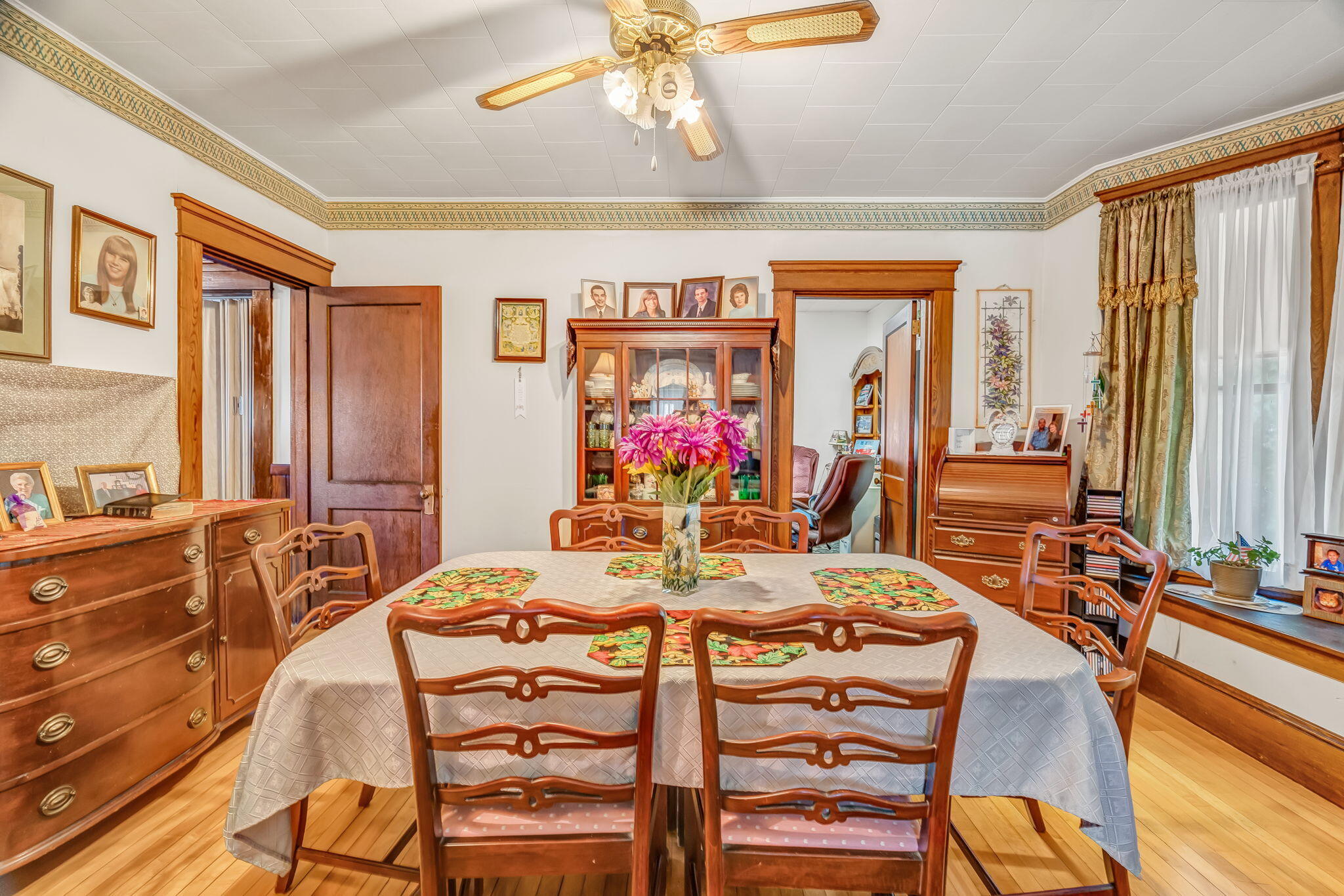 28 Main Street Hill Dexter, ME 04930 - Photo 10 of 74 Dining Room