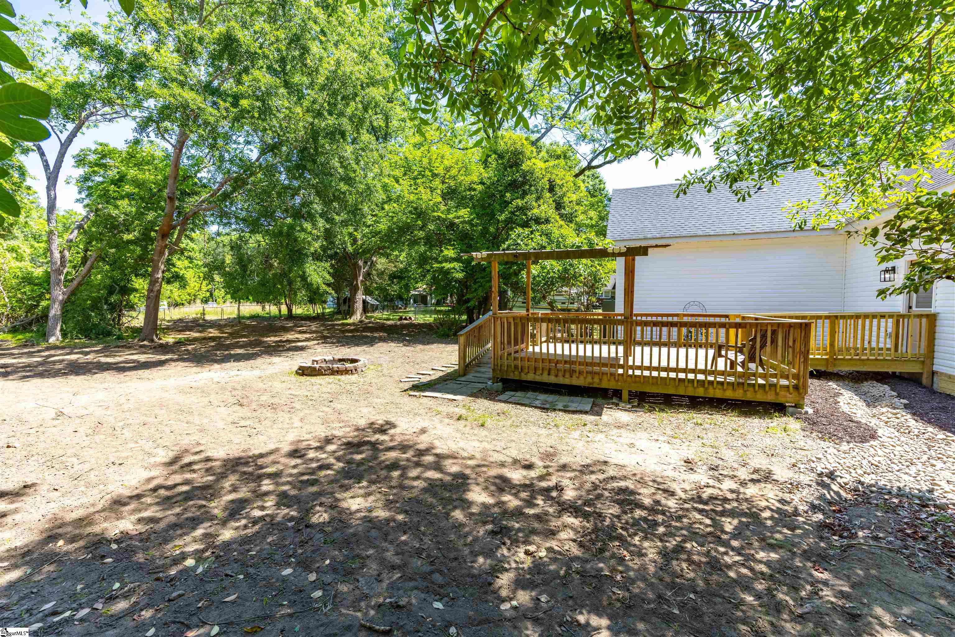 114 East Mcgee Street Honea Path, SC 29654 - Photo 23 of 26