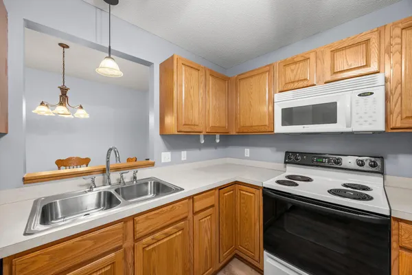 $314,900 | 15722 Finesse Way, Apple Valley, MN 55124