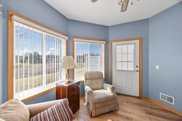 $314,900 | 15722 Finesse Way, Apple Valley, MN 55124