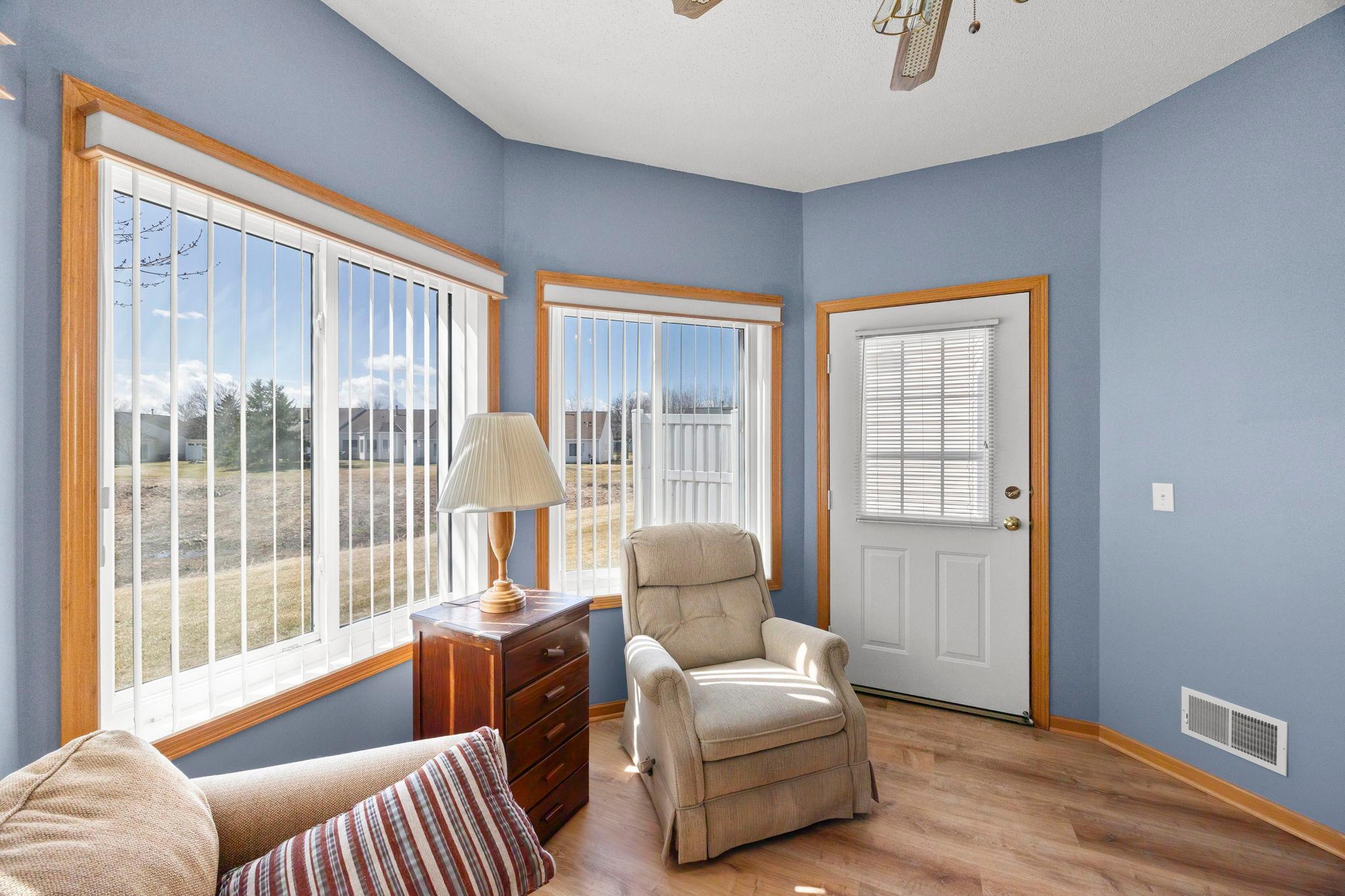 15722 Finesse Way St. Paul, MN 55124 - Photo 19 of 32