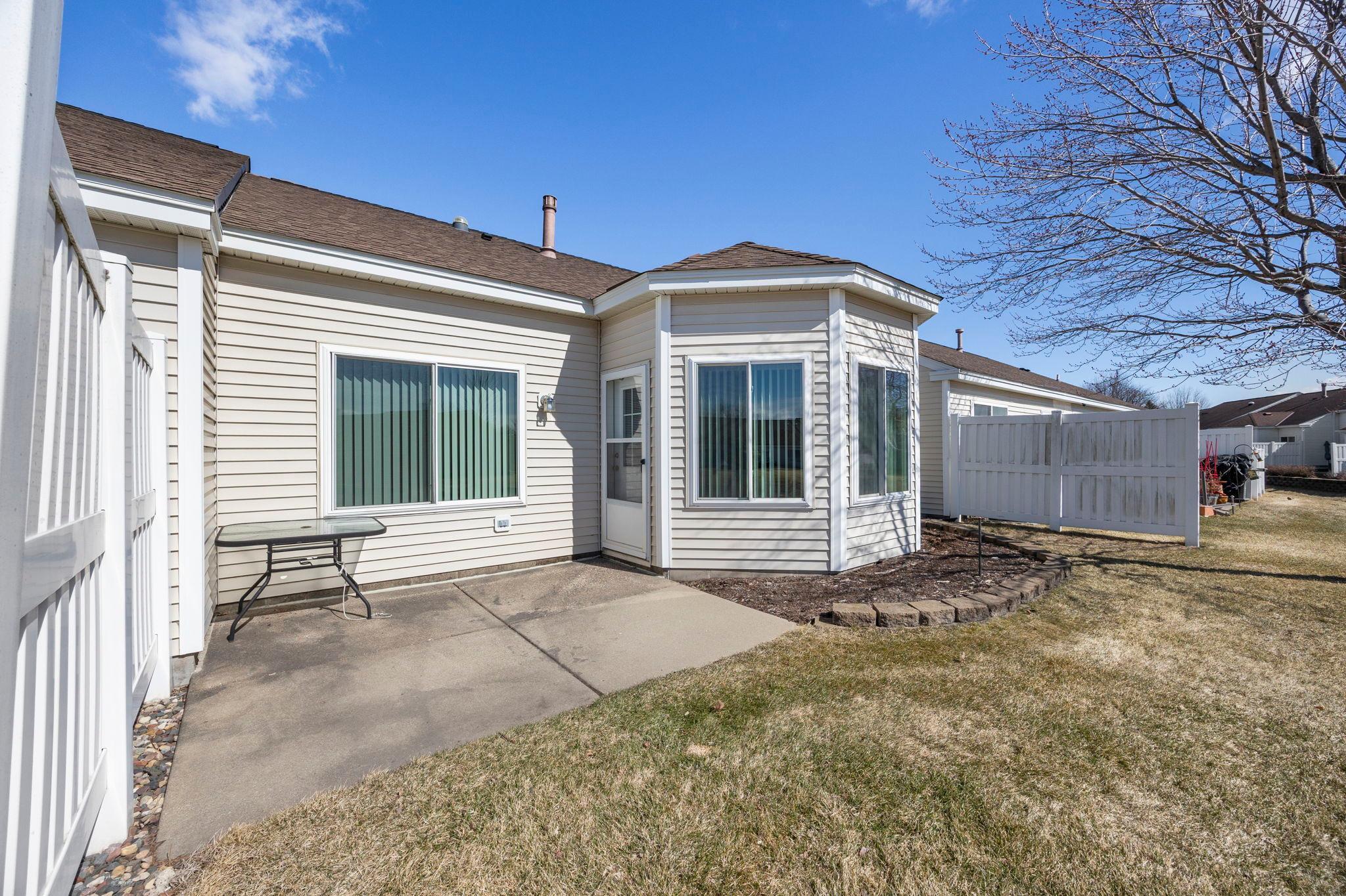 15722 Finesse Way St. Paul, MN 55124 - Photo 30 of 32