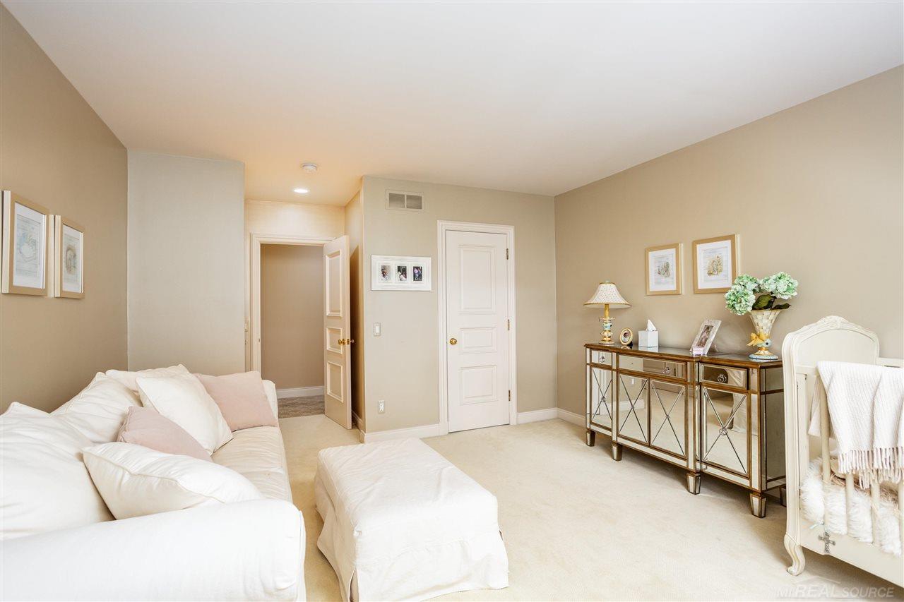 1 Provencal Road Grosse Pointe Farms, MI 48236 - Photo 52 of 87