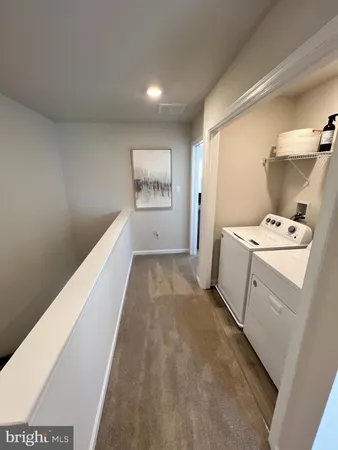 a view of utility room with washer and dryer