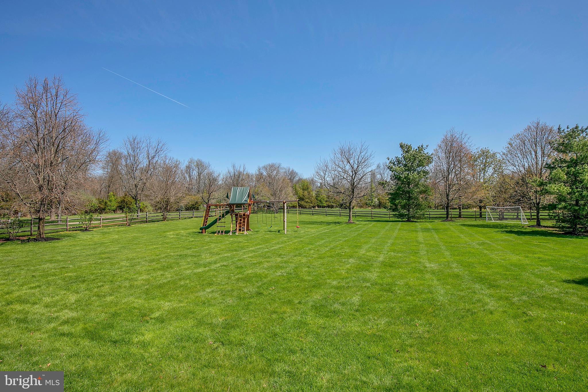 11 Hunters Path Skillman, NJ 08558 - Photo 54 of 60 Fully Fenced Backyard