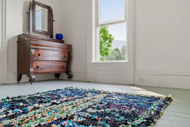 $799,000 | 717 County Route 62, Cambridge, NY 12816