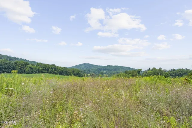 $799,000 | 717 County Route 62, Cambridge, NY 12816