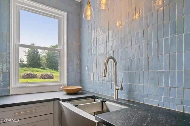 $799,000 | 717 County Route 62, Cambridge, NY 12816