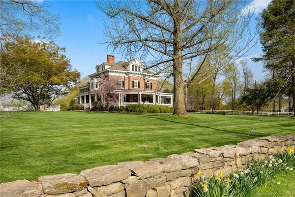 $5,500,000 | 757 Oenoke Ridge, New Canaan, CT 06840