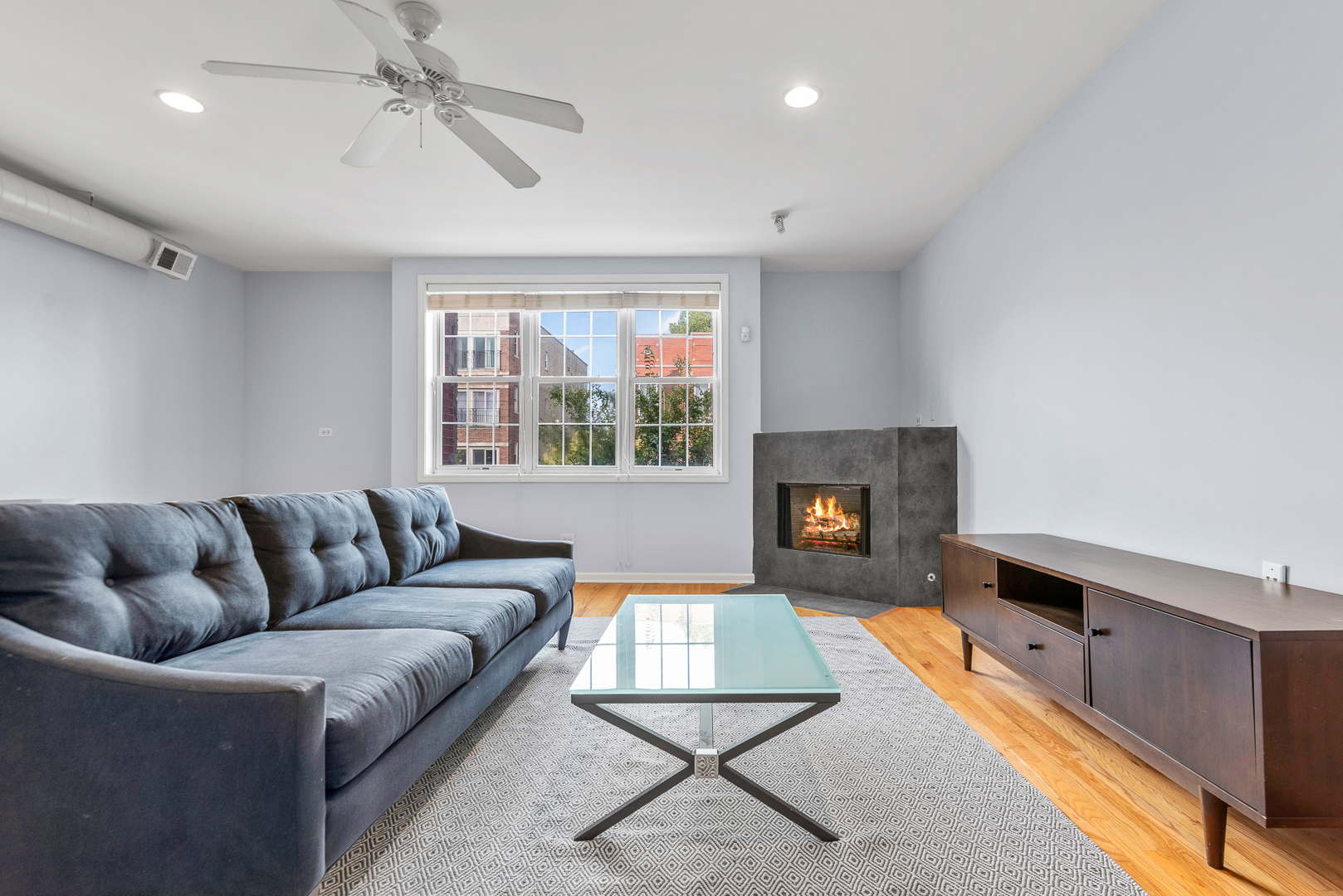 2315 West Harrison Street, Unit 3 Chicago, IL 60612 - Photo 3 of 13