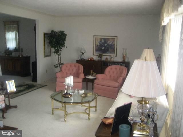 518 Spring House Road Camp Hill, PA 17011 - Photo 2 of 8 Gallery Image 2