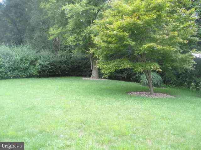 518 Spring House Road Camp Hill, PA 17011 - Photo 8 of 8 Gallery Image 8